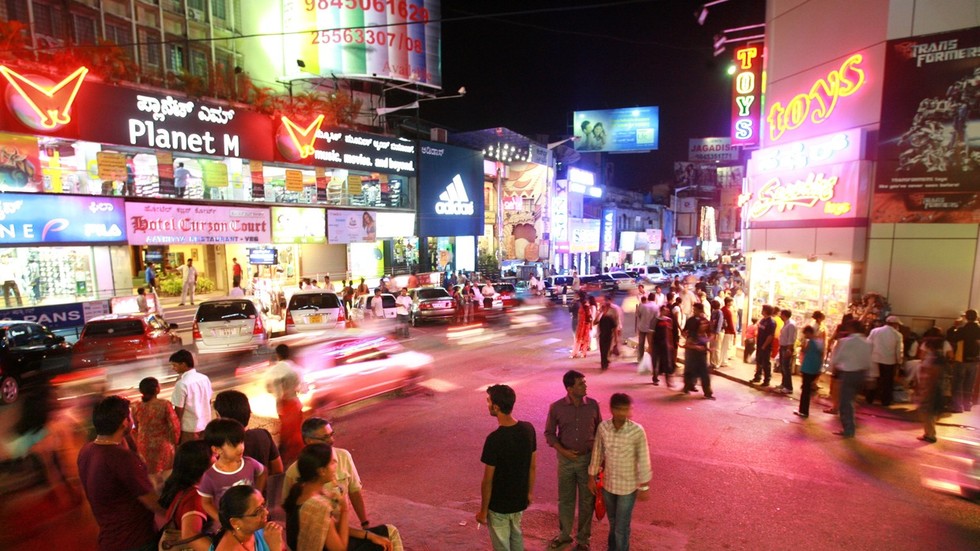 economy-slowdown-mystery