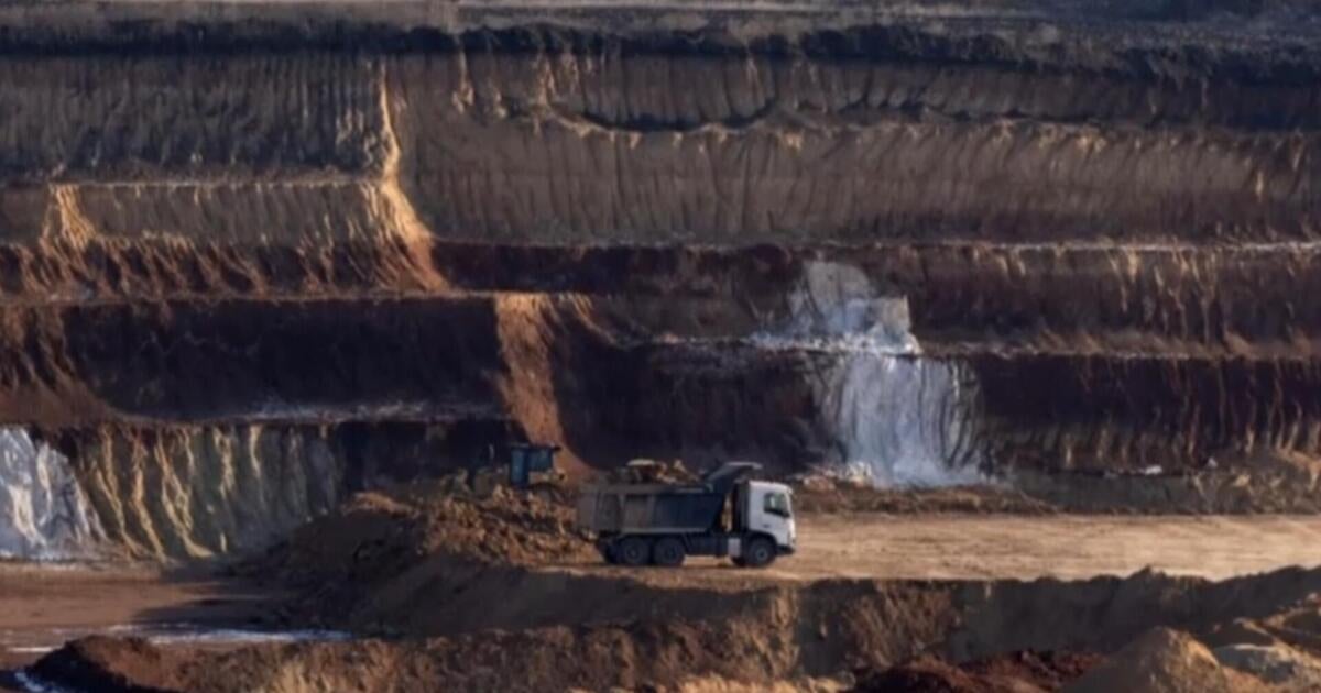 ukraine-rare-earth-minerals-deal