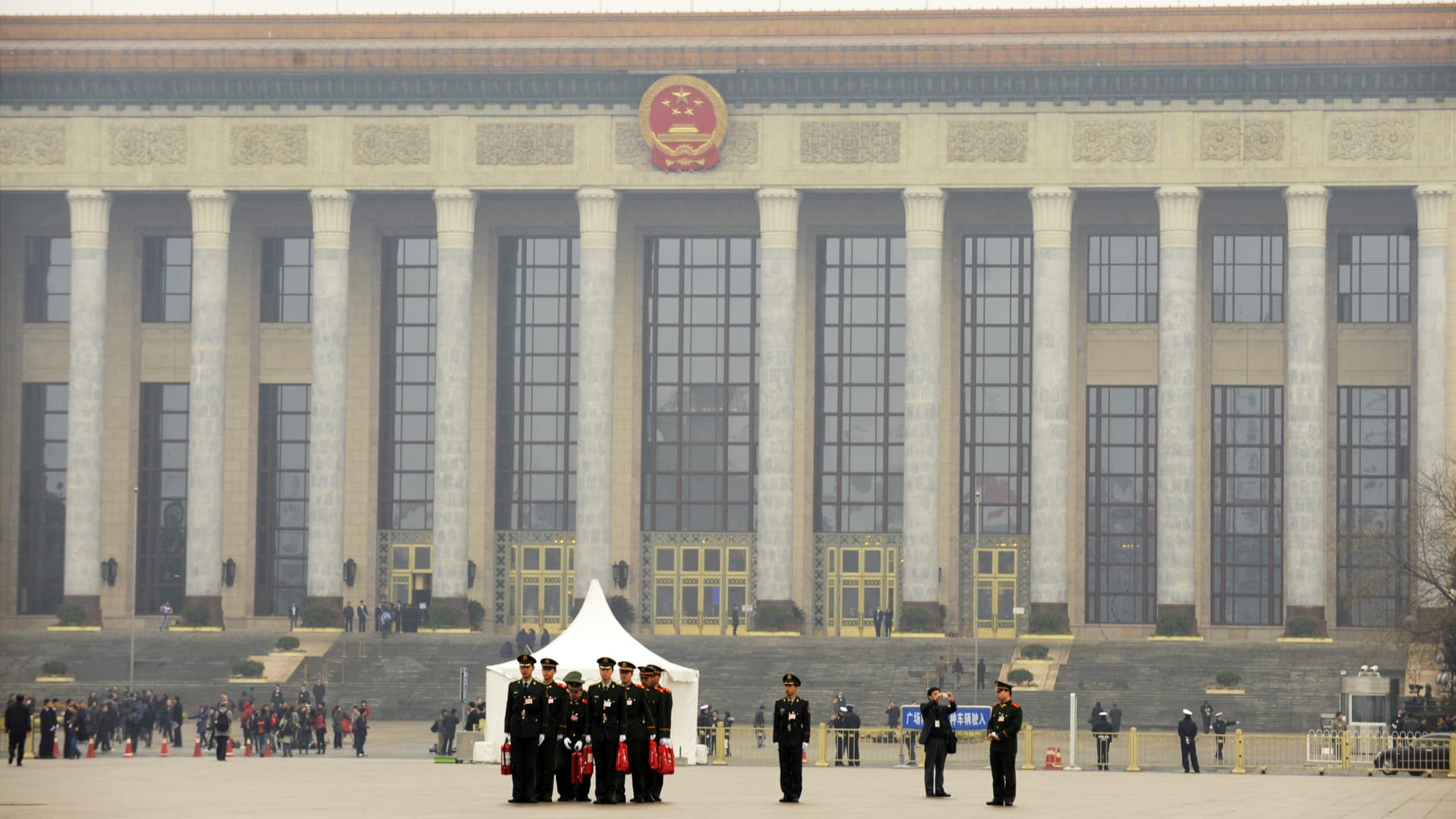 china-parliamentary-meeting-economic-insights
