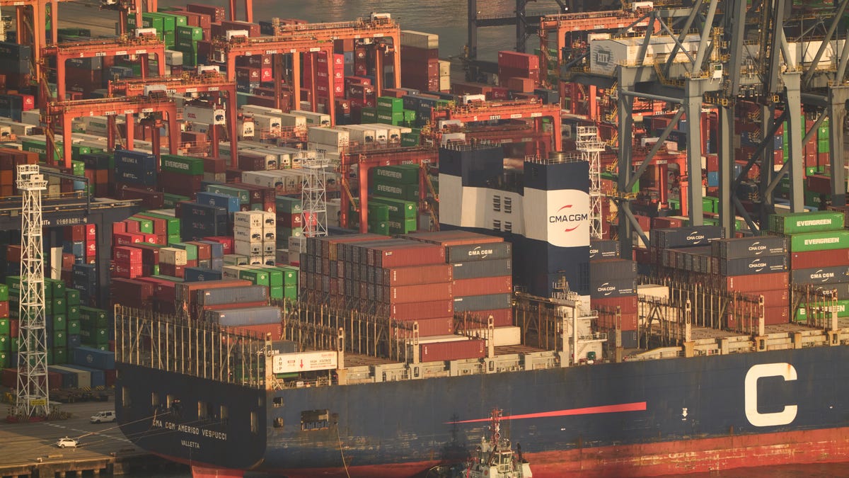 china-us-investment-approval-delay