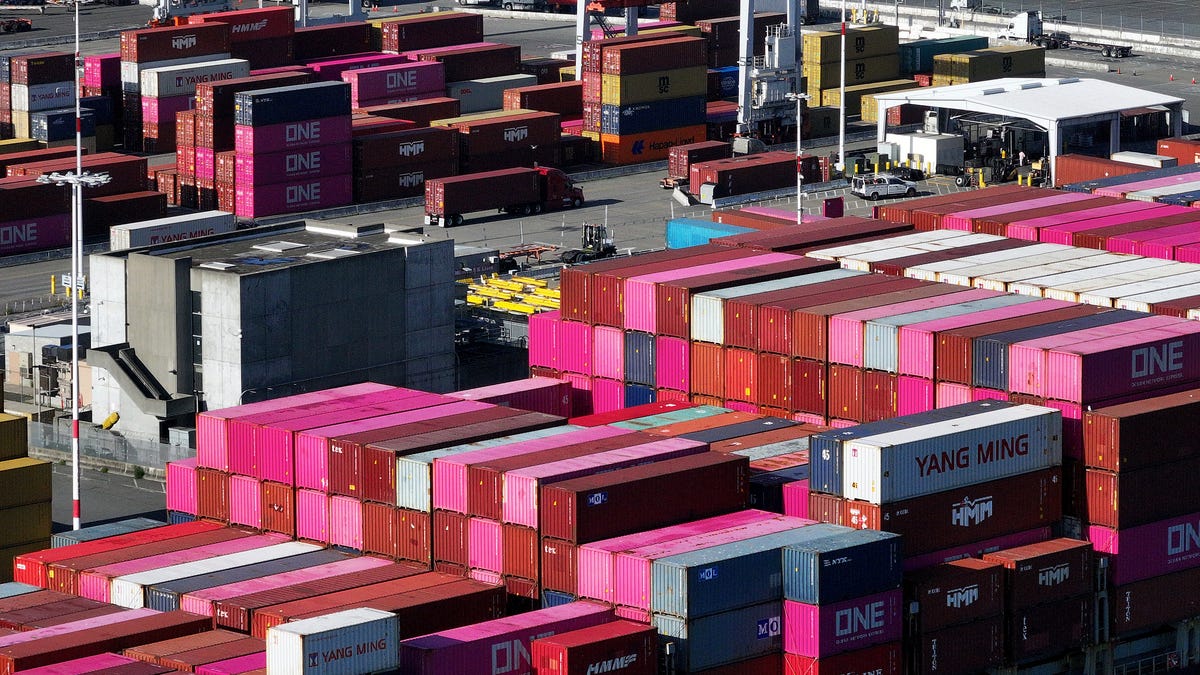 trade-wars-increasing-reliance-foreign-goods