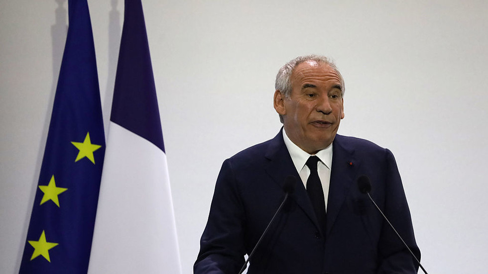 france-tax-wealthy-income-inequality